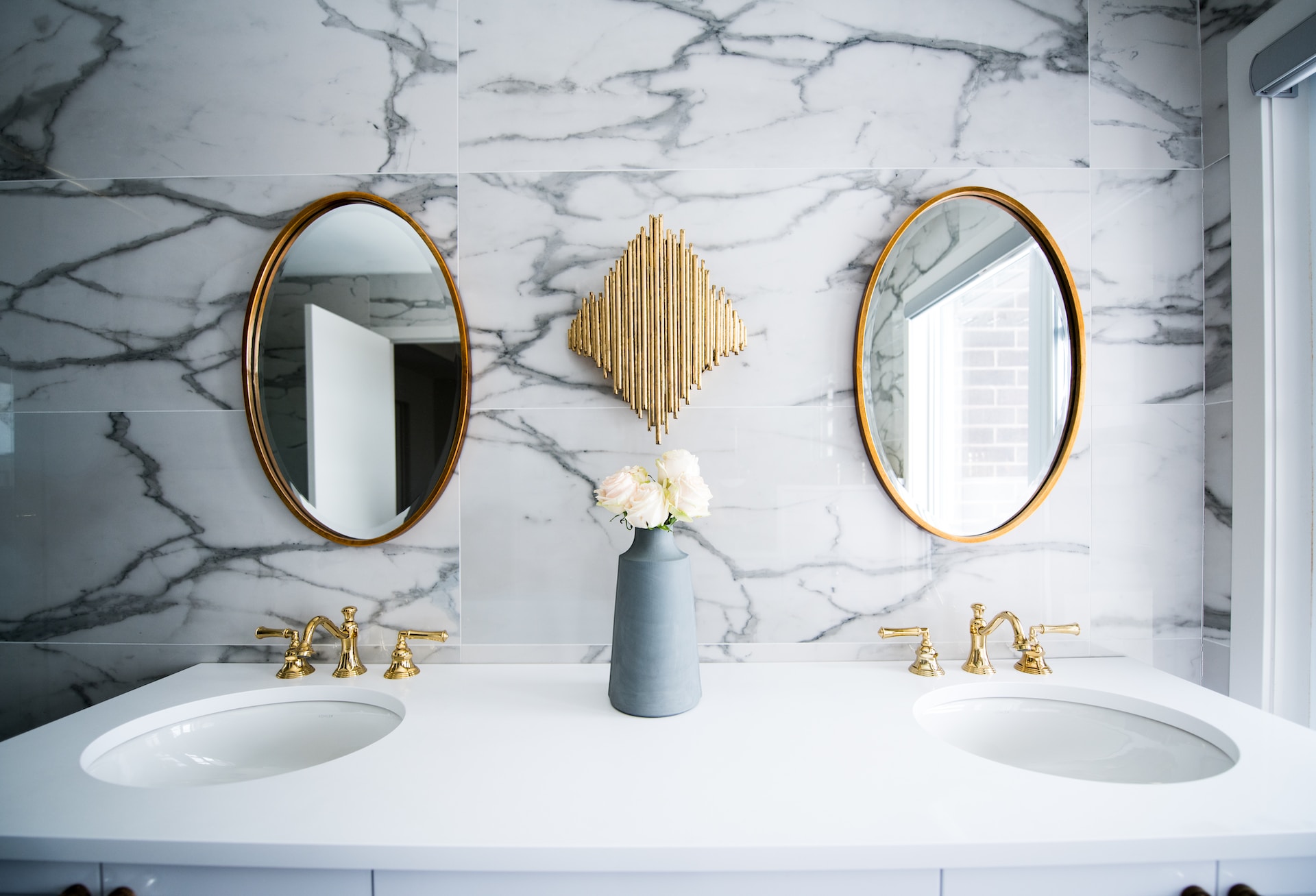 Armatura łazienkowa: Kluczowy element funkcjonalności i estetyki w Twojej łazience