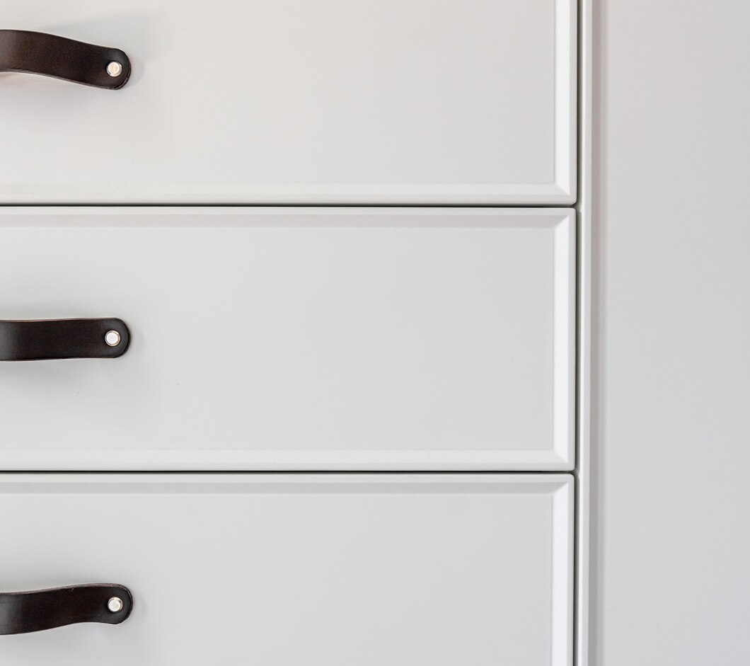 Jak można dobrać gałki do szafy, aby nadać odpowiedni charakter naszemu pomieszczeniu?